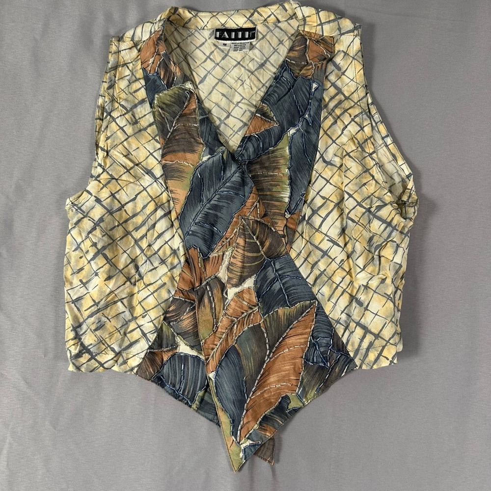 Faith Vintage Beaded Leaf Rayon Vest Sleeveless Top Womens Medium Tan Blue 90s